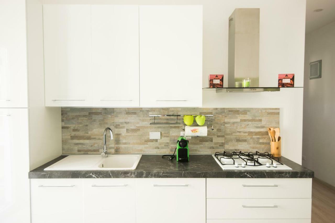 St. Peter Station Apartment *